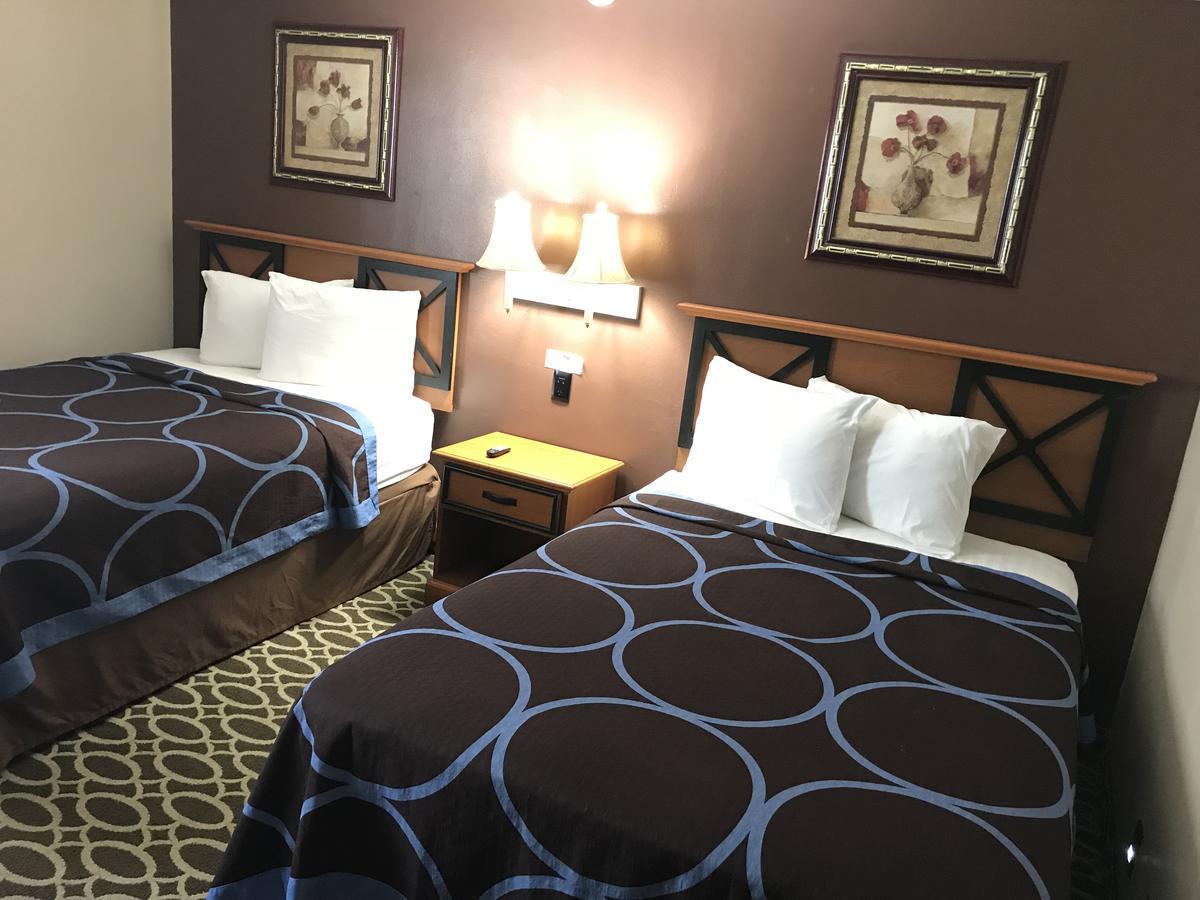 Budget Inn Marinette Εξωτερικό φωτογραφία